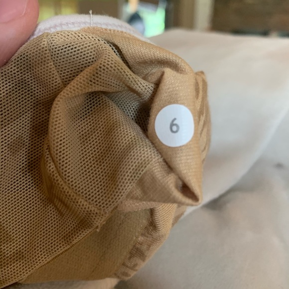 Lululemon Power Y Tank Size 6 - Picture 10 of 14